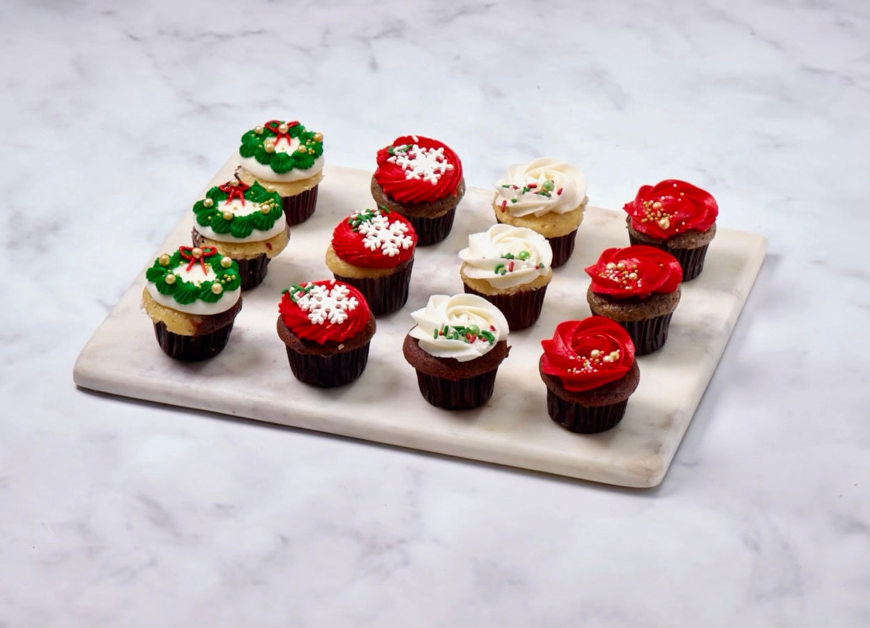 Deck the Halls 12 Mini or Regular Size Cupcakes Box