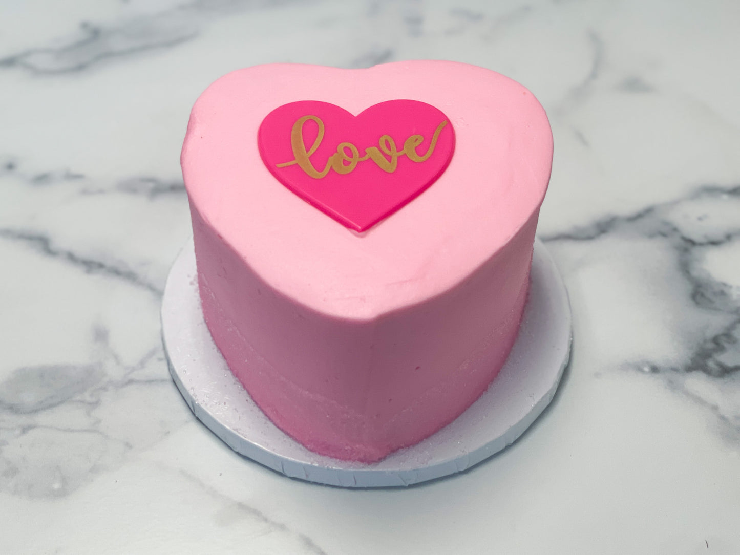 Pink Love Valentine's cake